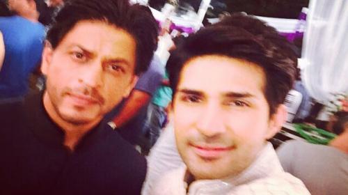 Pakistani singer Adeel Chaudhry to appear alongside Shahrukh Khan in Indian commercial