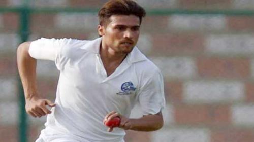 Injury hits comeback for Amir