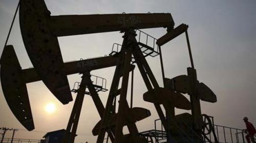 Gulf oil exporters should cut spending, diversify: IMF