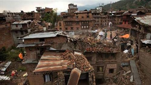 Beyond repair, Nepal's quake-hit homes await bulldozers