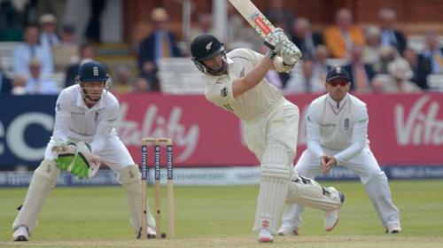 England double strike checks New Zealand's progress