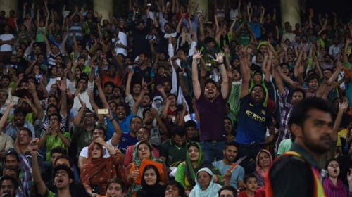 Pakistan savour return of international cricket