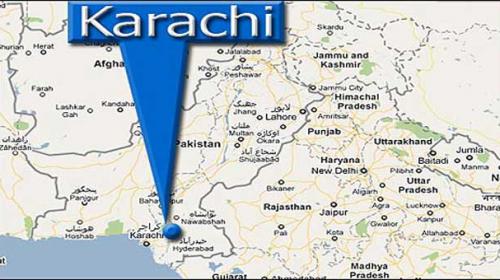 Police kill four robbers in Karachi