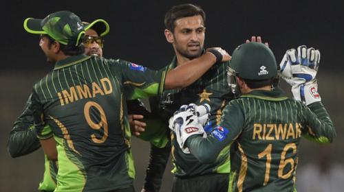 Pakistan recall Malik, Sami for Zimbabwe one-day series
