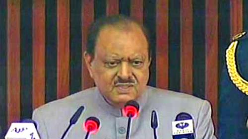 Nation stands united against terrorism: President Mamnoon Hussain