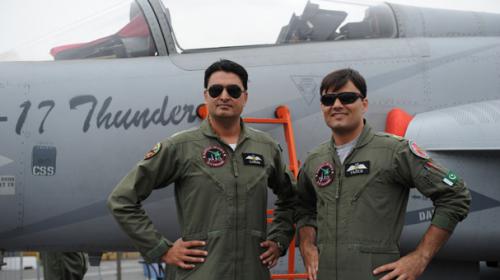 Pakistan’s very own Top Gun sets pulses racing on social media