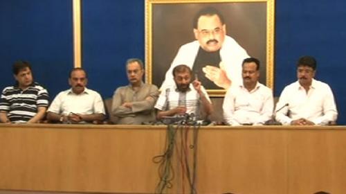 MQM threatens to boycott Senate, NA, unless Asif apologises