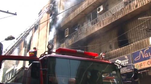 Fire erupts again at Lahore’s Liberty Market plaza