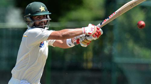 Pakistan lose early wicket after trailing by 177 runs