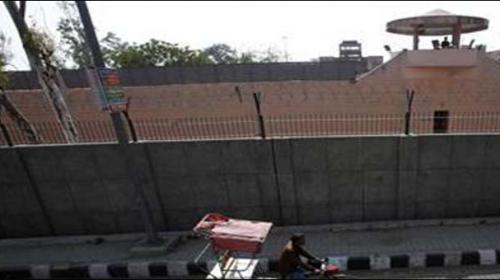 Two prisoners dig tunnel to escape India´s top jail