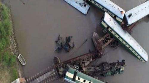 Investigators find signs of sabotage in Gujranwala train incident