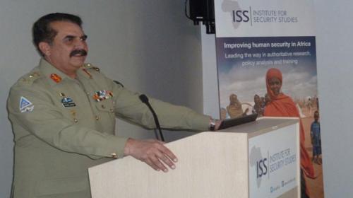 Pakistan most resilient nation, on the rise: COAS 