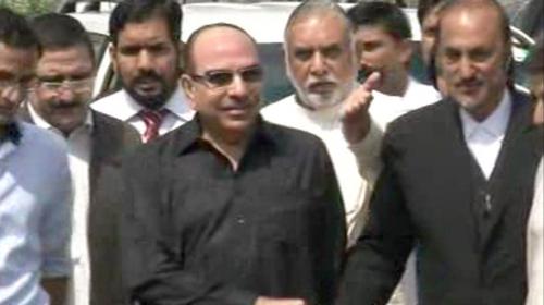 Malik Riaz files FIR against alleged blackmailers  