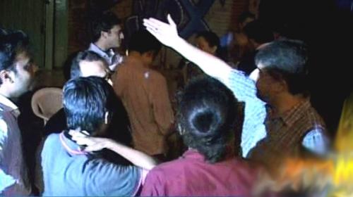 Rangers claim ‘notorious target killer’ arrested in Karachi restaurant raid