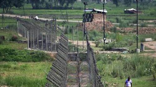 India violates ceasefire at Bajwat Sector 
