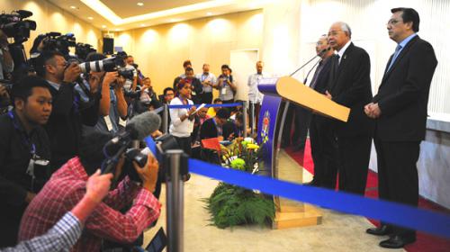 Wreckage 'conclusively confirmed' as from MH370: Malaysia PM