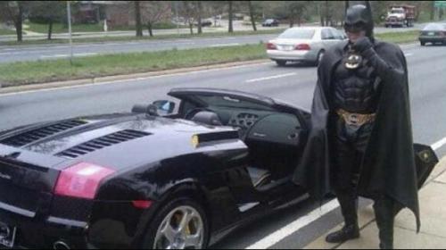 US 'Batman' killed after his Batmobile broke down