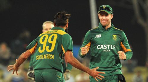 Amla century sets up South African win over NZ
