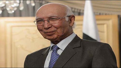 India objects to Sartaj Aziz meeting with Kashmiri leaders 