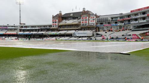 Rain comes to England's rescue in Ashes finale