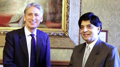Chaudry Nisar meets UK Foreign Secretary 