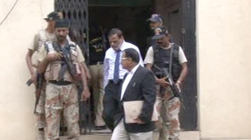 Trap sprung against corrupt officials in Sindh