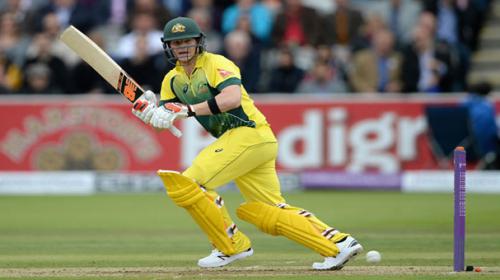 England bowl against Australia in 2nd ODI