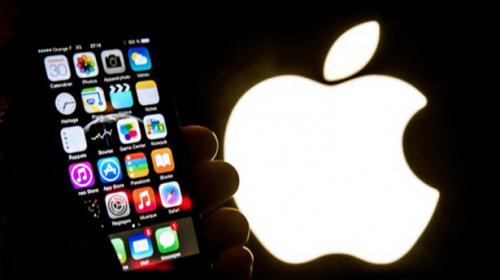 Tech world waits for iPhone news and hopes for magic
