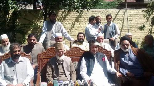 Three Kashmiri leaders join Hurriyat forum under Syed Ali Geelani