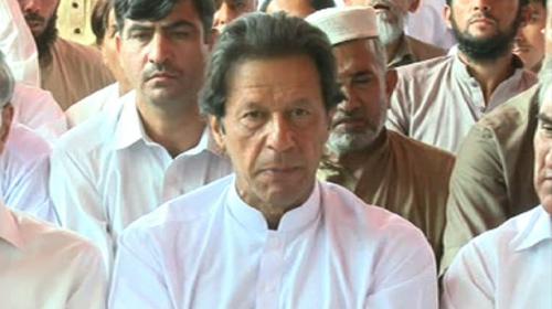 MQM, PPP pressurizing PM to discontinue Karachi operation: Imran 