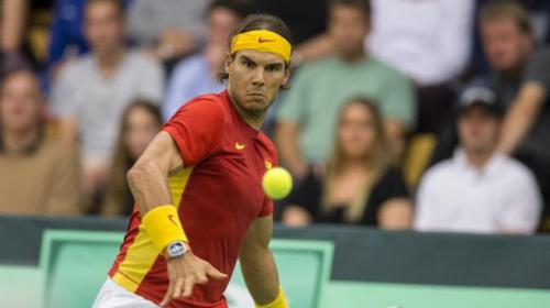 Nadal wins on return to national duty for Spain