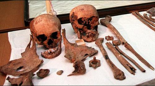 Russia digs up remains of last Tsar for new probe