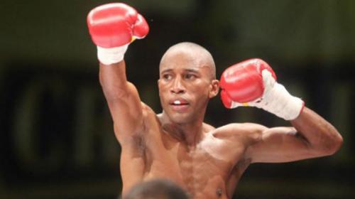 Black world champion mistaken for laptop thief in Peru