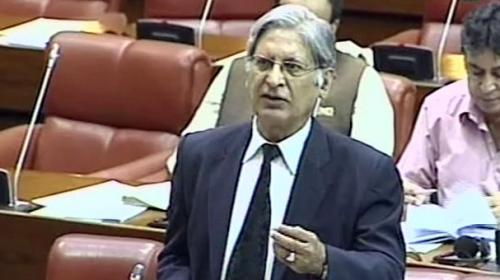 Aitzaz calls for criminal investigation of Nandipur scandal 