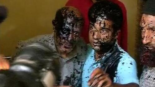 Ink thrown at IoK MLA Engineer Rashid in New Delhi 