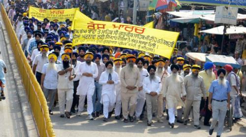 Sikhs protest across Indian Punjab over desecration of holy book