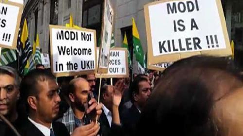 Kashmiris protest outside Indian High Commission in London