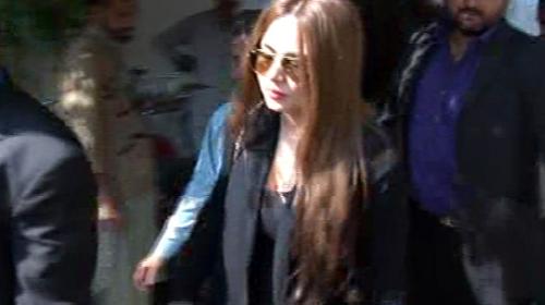 A dazzling Ayyan Ali returns from SC to Customs Court with Latif Khosa