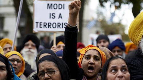 Hundreds protest against Modi visit to UK