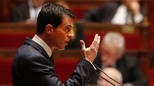 French PM warns of risk of chemical attack