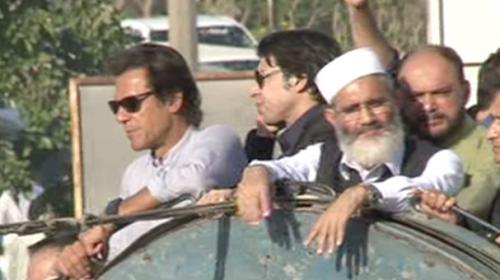 PTI, JI rally in Karachi ahead of local government elections 