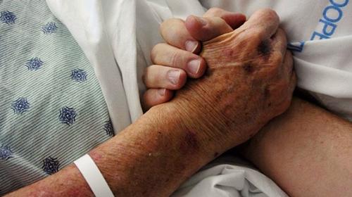 Canada’s court gives green light to assisted suicide