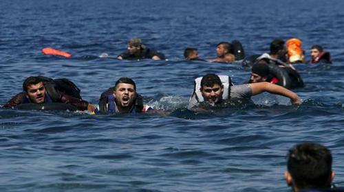42 migrants drown as boats capsize off Greek islands