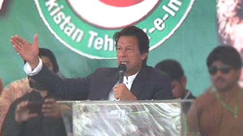 Imran presents five demands to govt at Balochistan rally