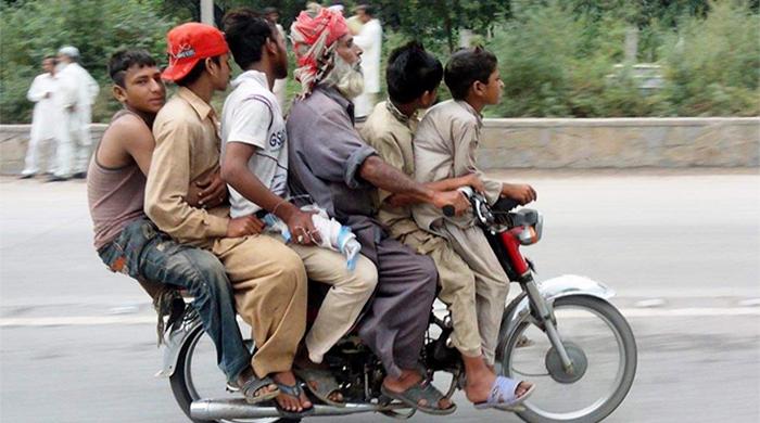 Sindh govt imposes 4-day pillion-riding ban in Karachi