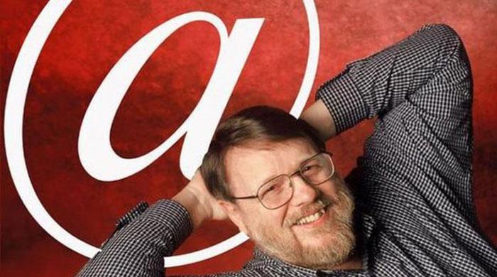Ray Tomlinson, godfather of @ email, dies at age 74
