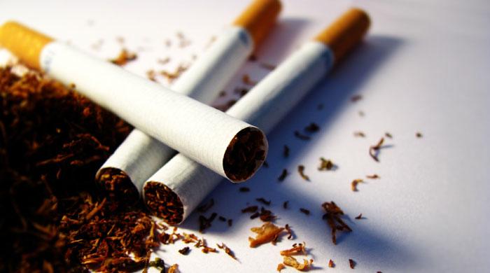 Quitting smoking abruptly has best long-term results: study