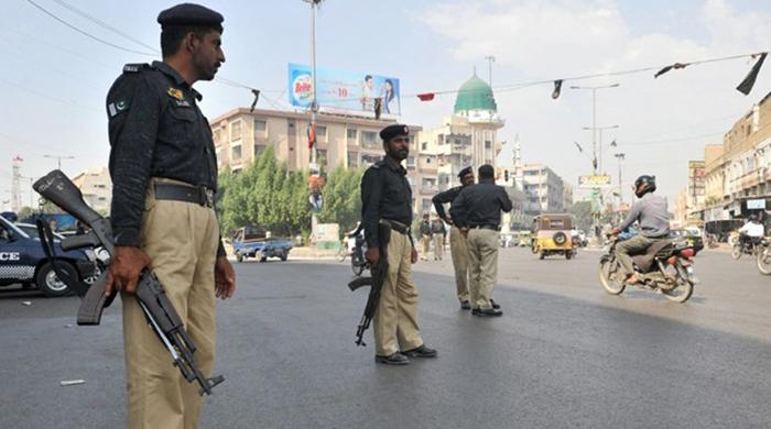 Three men gunned down in Karachi violence
