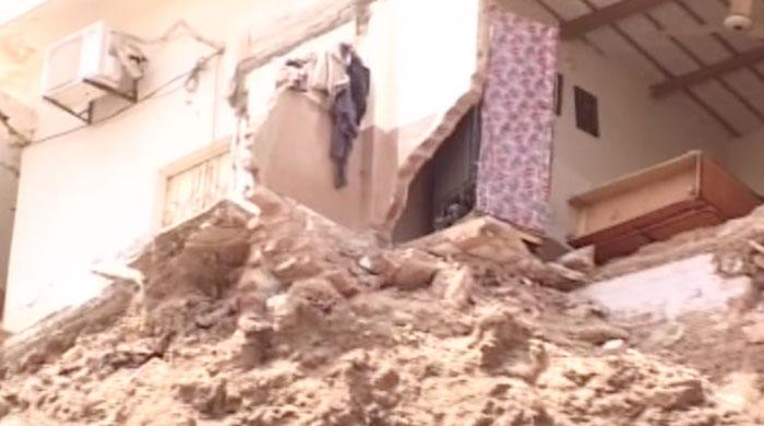 90 Thai tourists stranded after landslide blocks roads in Kaghan