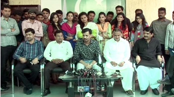 MQM defections mount as senior workers jump on Kamal's bandwagon